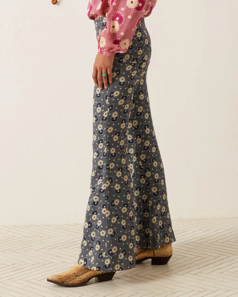 Farah Navy Daisy Pant