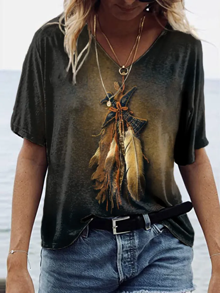 Vintage Western Feather Print V-Neck Short Sleeve T-Shirt