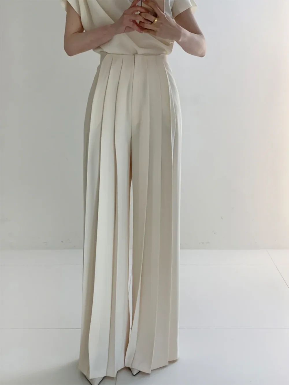 Pleated High Waist Wide Leg Pants