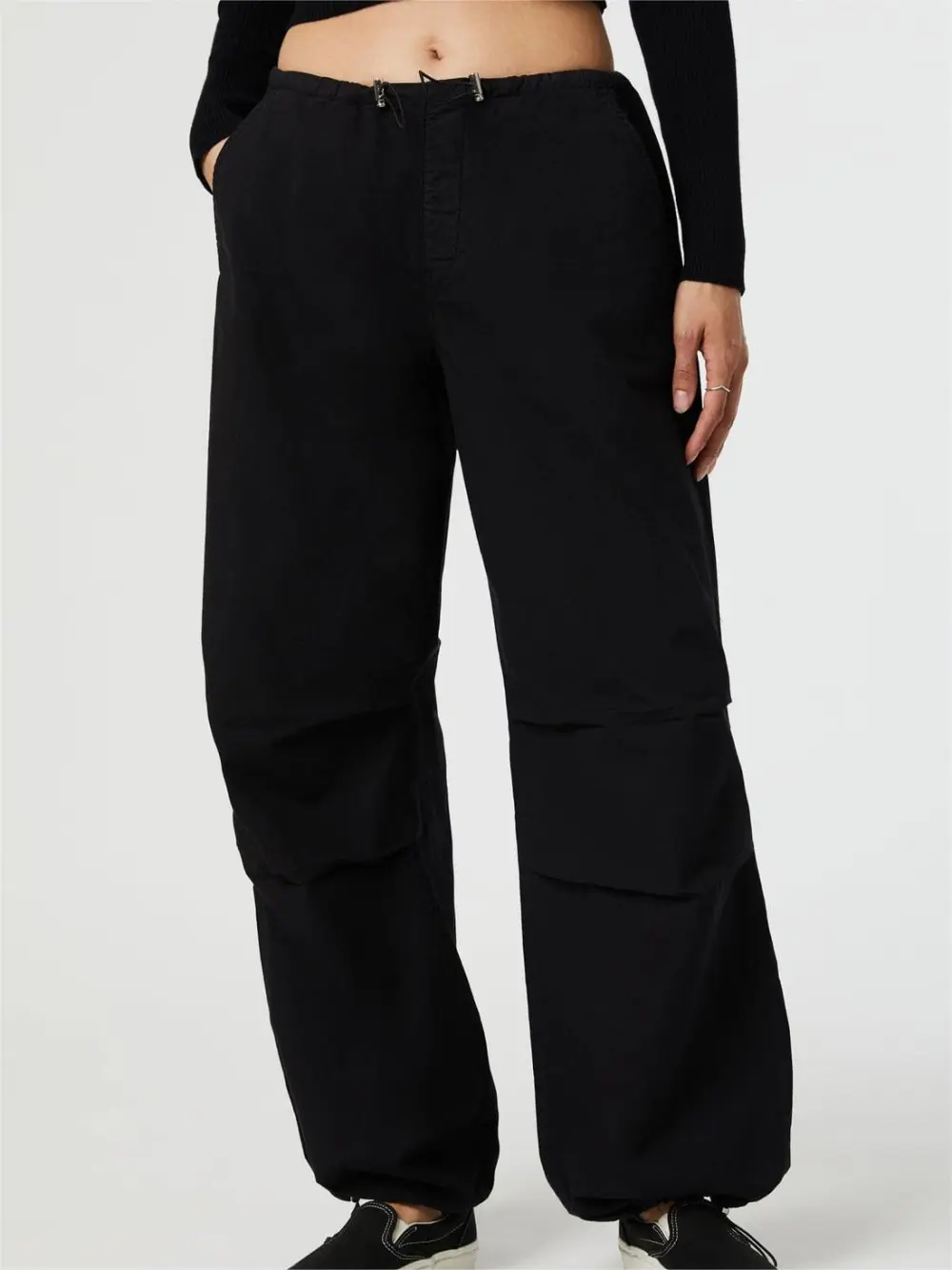 Hill Parachute Black Pants