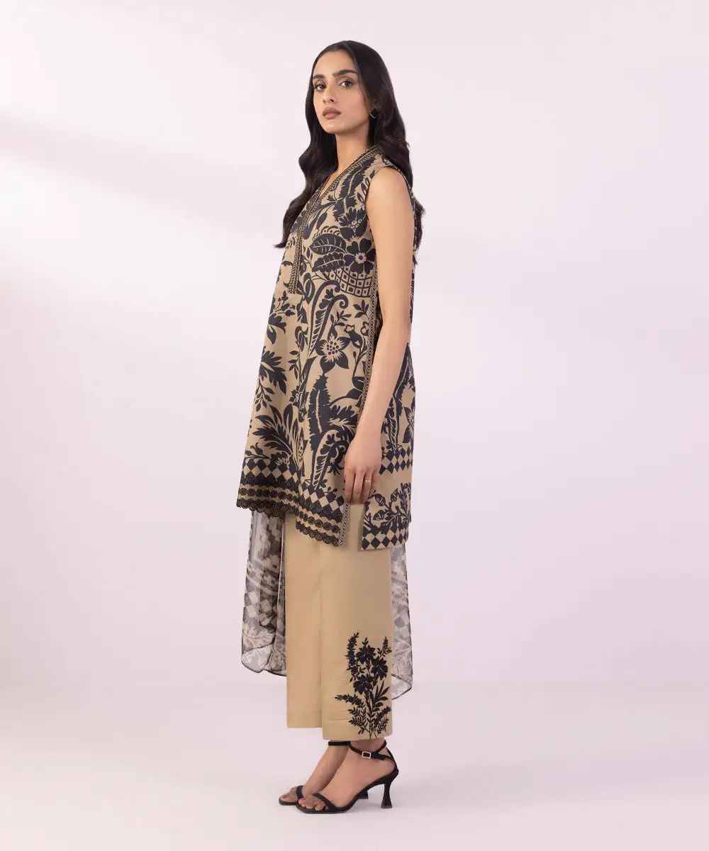 3 Piece - Embroidered Lawn Suit