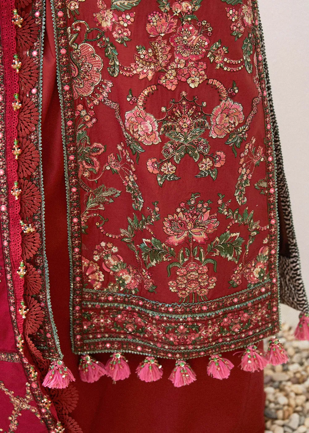 RUHI Embroidered Lawn