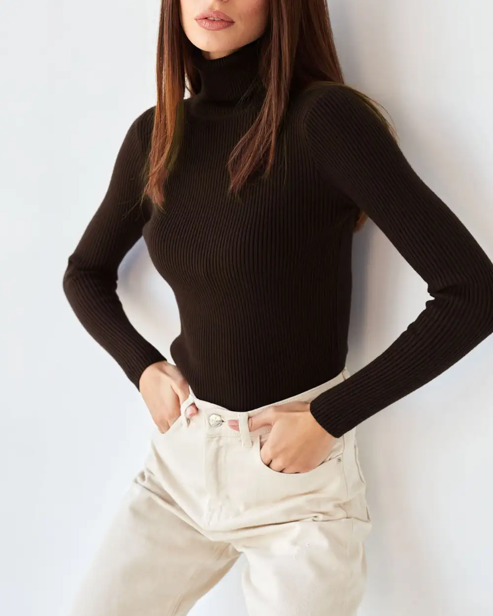 Versatile Essential Turtleneck Knitted Sweater