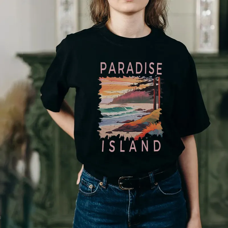 Women's Island Paradise Beach Pattern Printed Tee