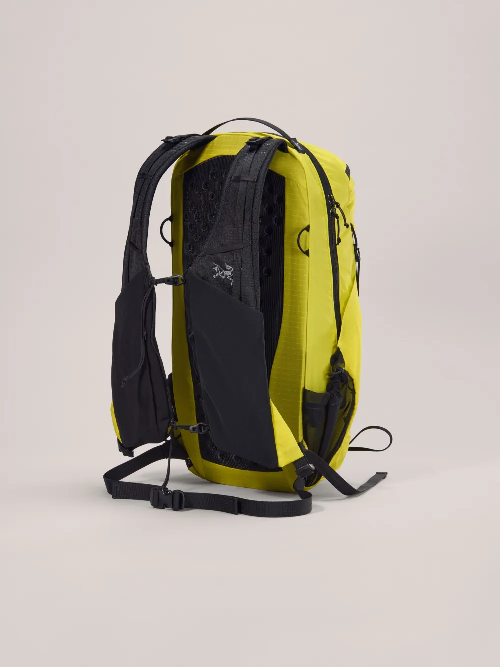 Aerios 18 Backpack