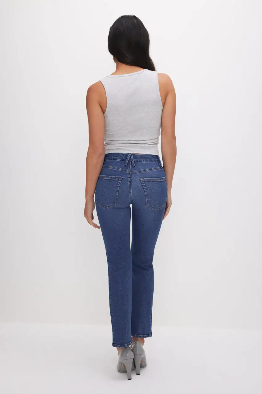 GOOD PETITE STRAIGHT JEANS