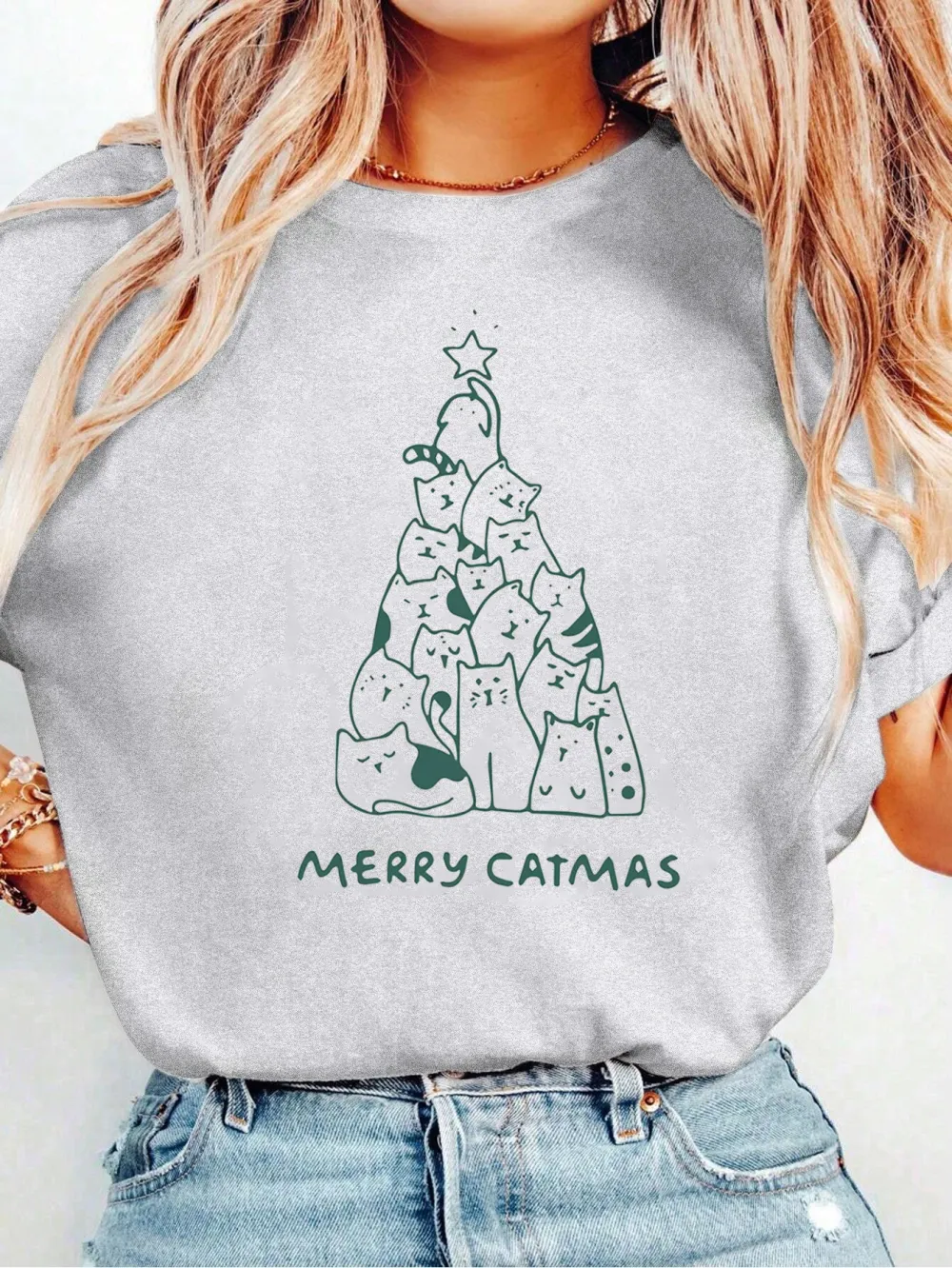 Kitty Santa Lady T-shirt