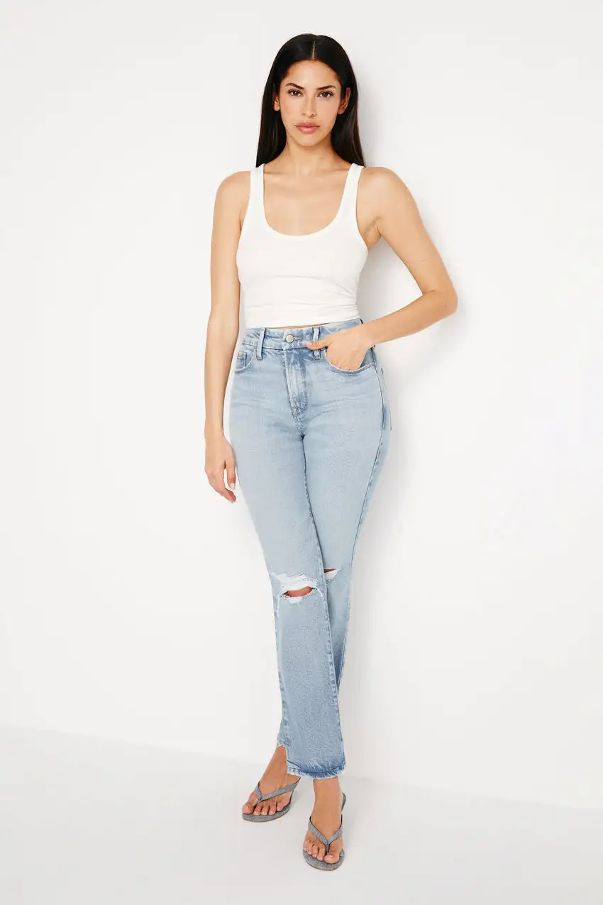 SOFT-TECH GOOD LEGS STRAIGHT JEANS