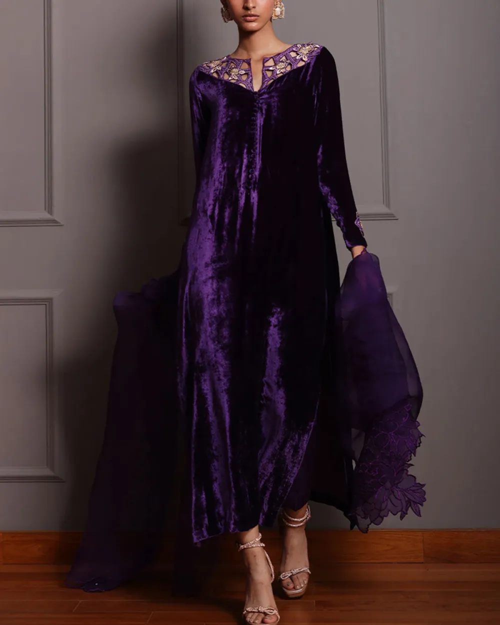 Elegant Vintage velvet kaftan