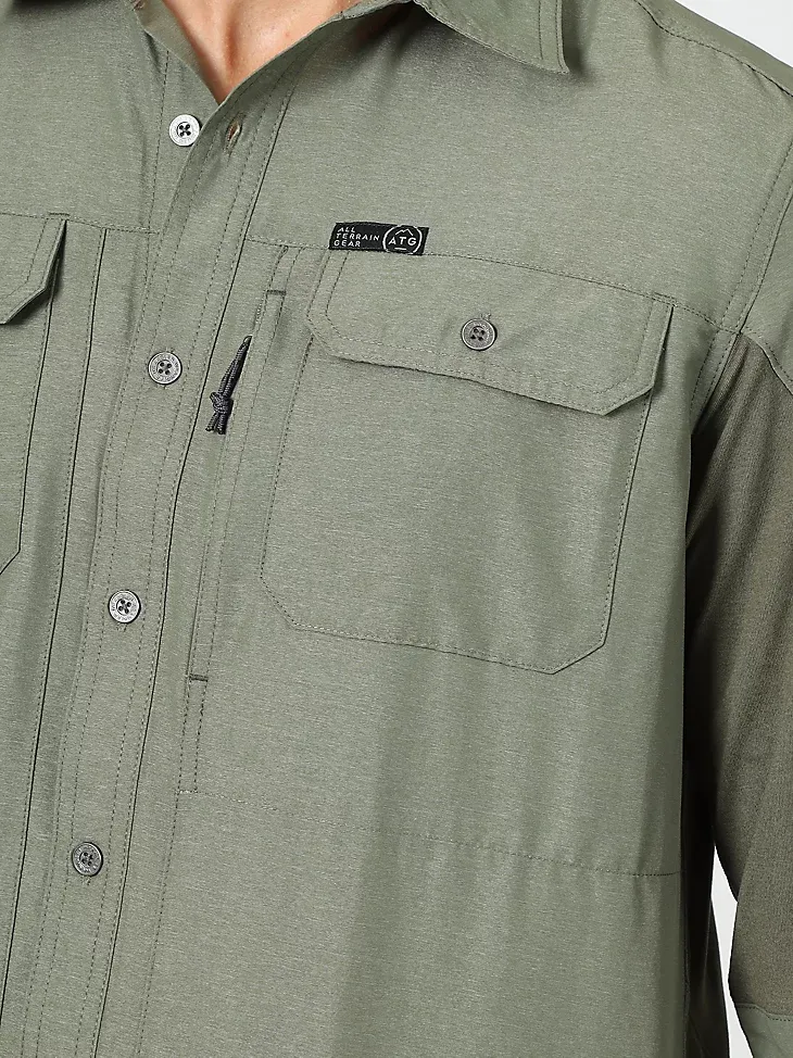 ATG BY WRANGLER™ MEN'S MIX MATERIAL SHIRT IN DUSTY OLIVE