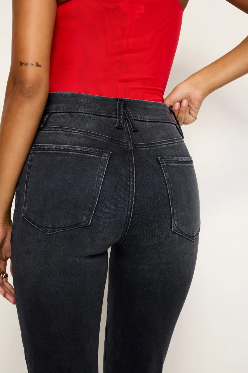 POWER STRETCH PULL-ON STRAIGHT JEANS