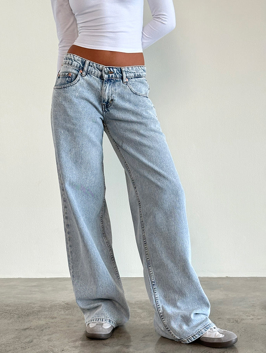 80'S Light Wash Blue Low Rise Roomy Jeans