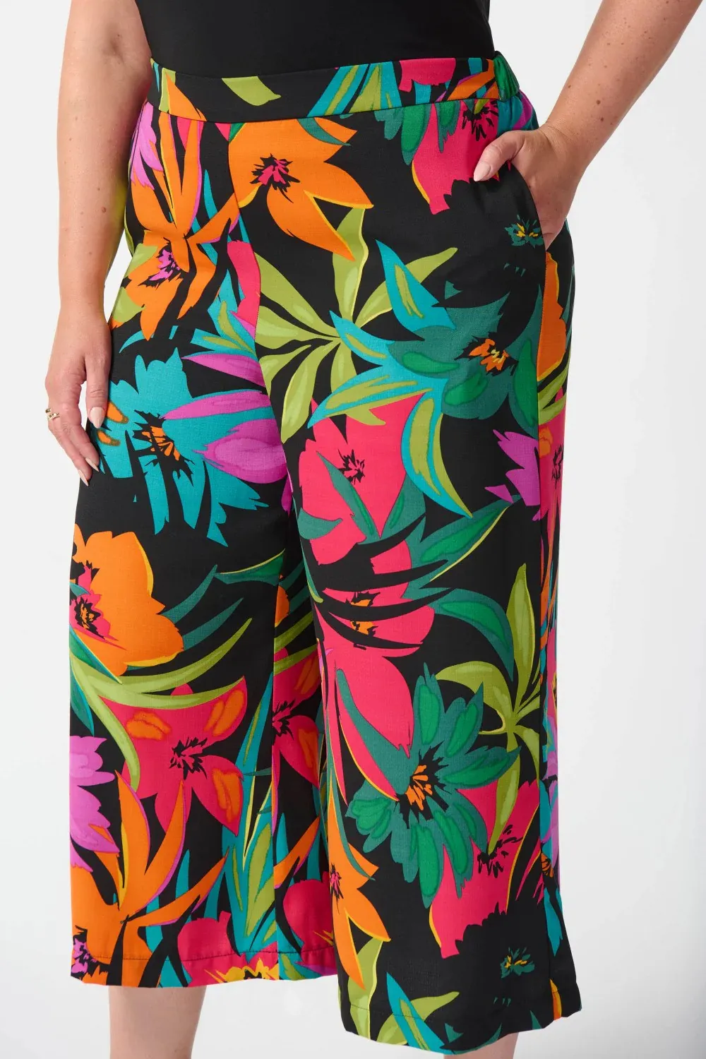 Gauze Tropical Print Culotte Pants