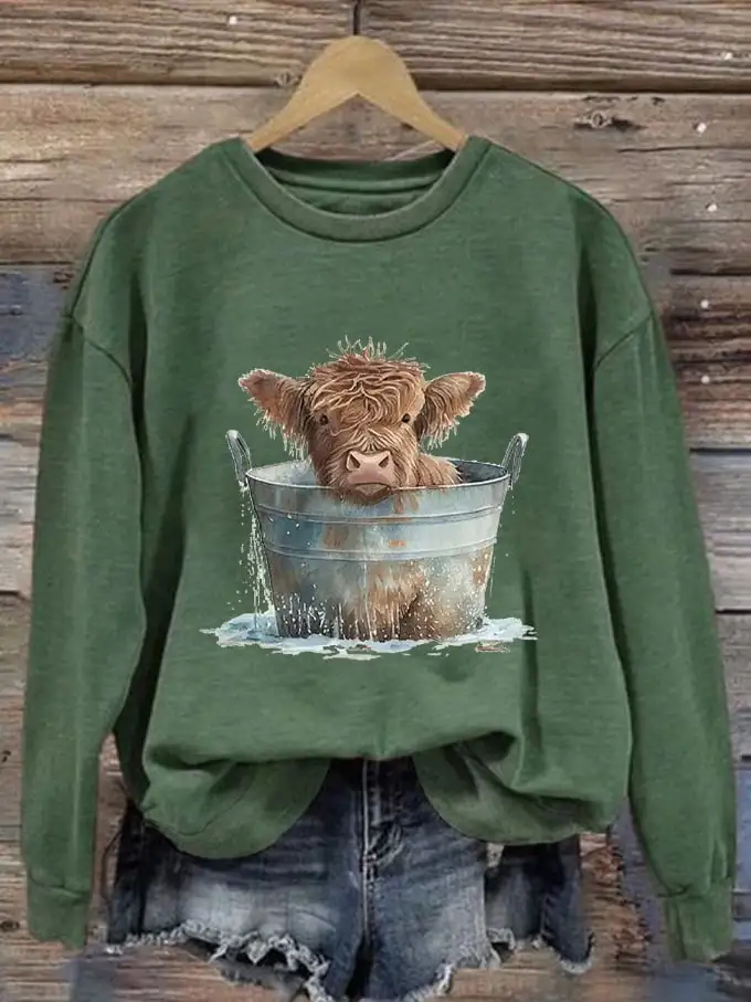 🔥Buy 3 Get 10% Off🔥🔥Buy 3 Get 10% Off🔥Women's Western Funny Highland Cow Bath Print Sweatshirt