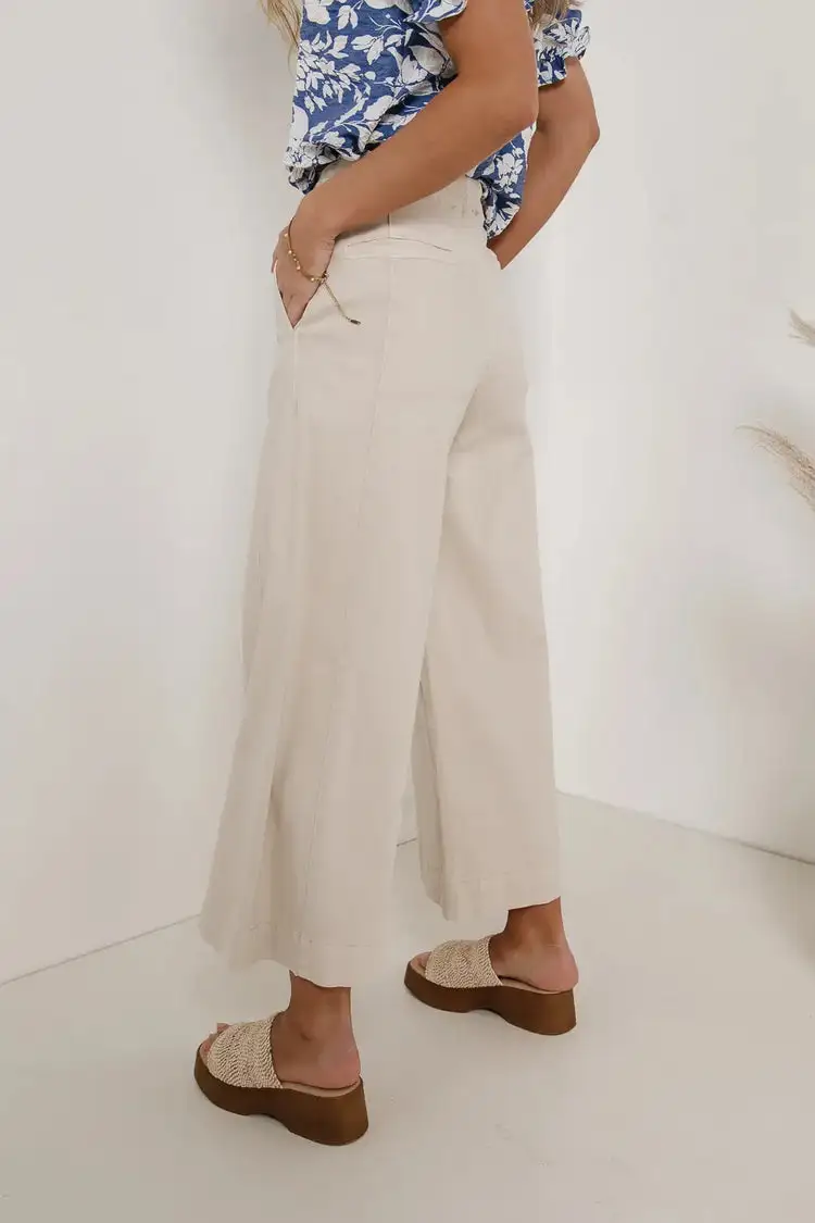 RUE WIDE LEG JEANS IN BEIGE