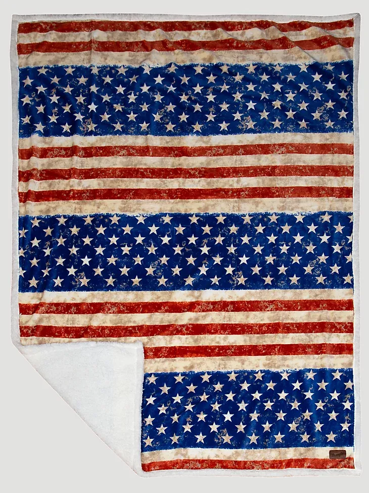 WRANGLER STARS & STRIPES AMERICAN FLAG SHERPA FLEECE THROW BLANKET IN MULTI