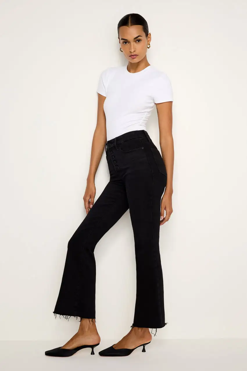 SOFT-TECH GOOD LEGS CROPPED MINI BOOT JEANS