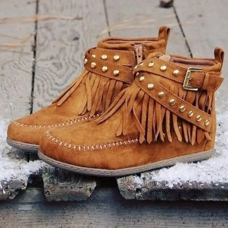 Fashion Flat Buckle Tassel Boots