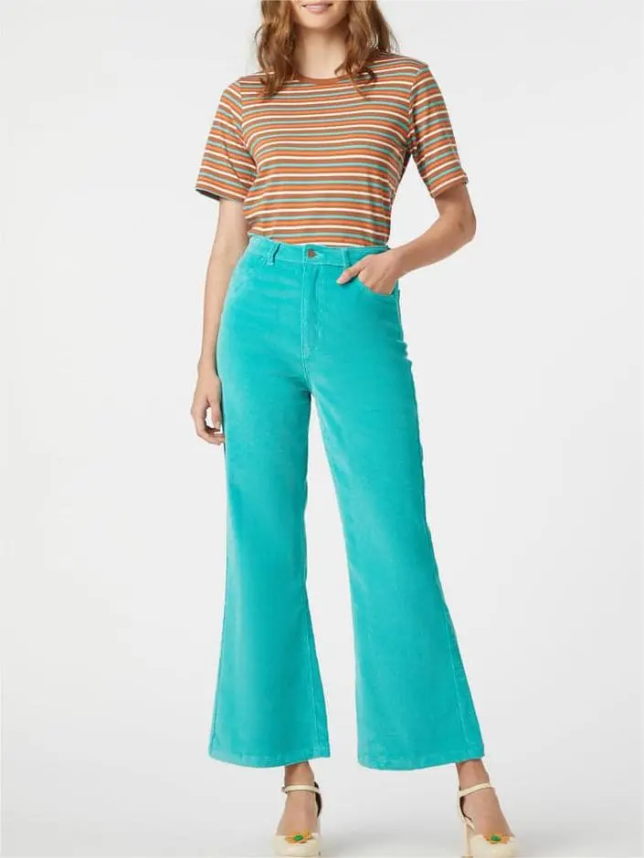 Sleek Pants Appeal