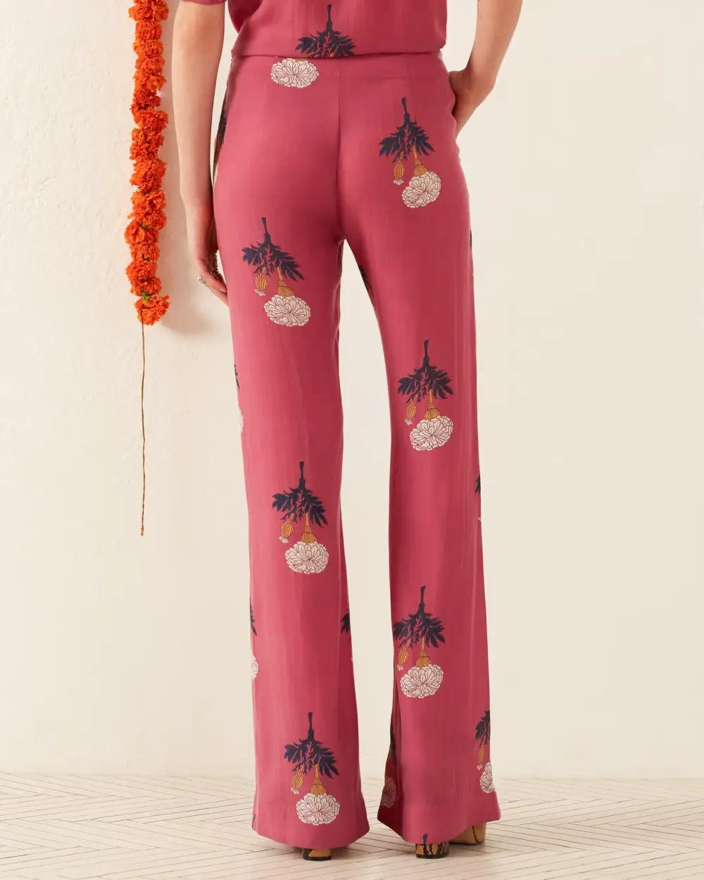 Charlie Hibiscus Rose Pant