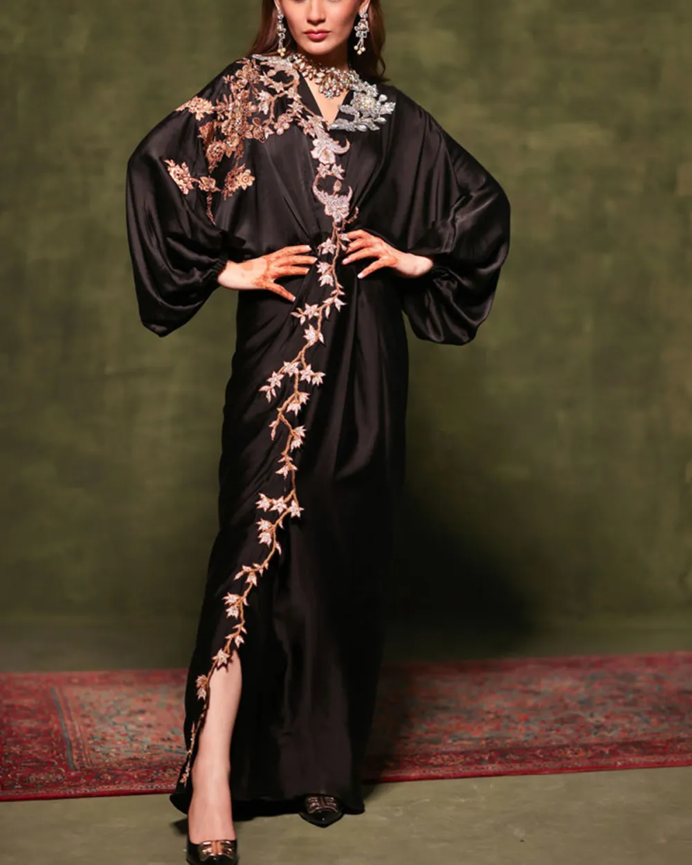 Elegant Embroidered Kaftan