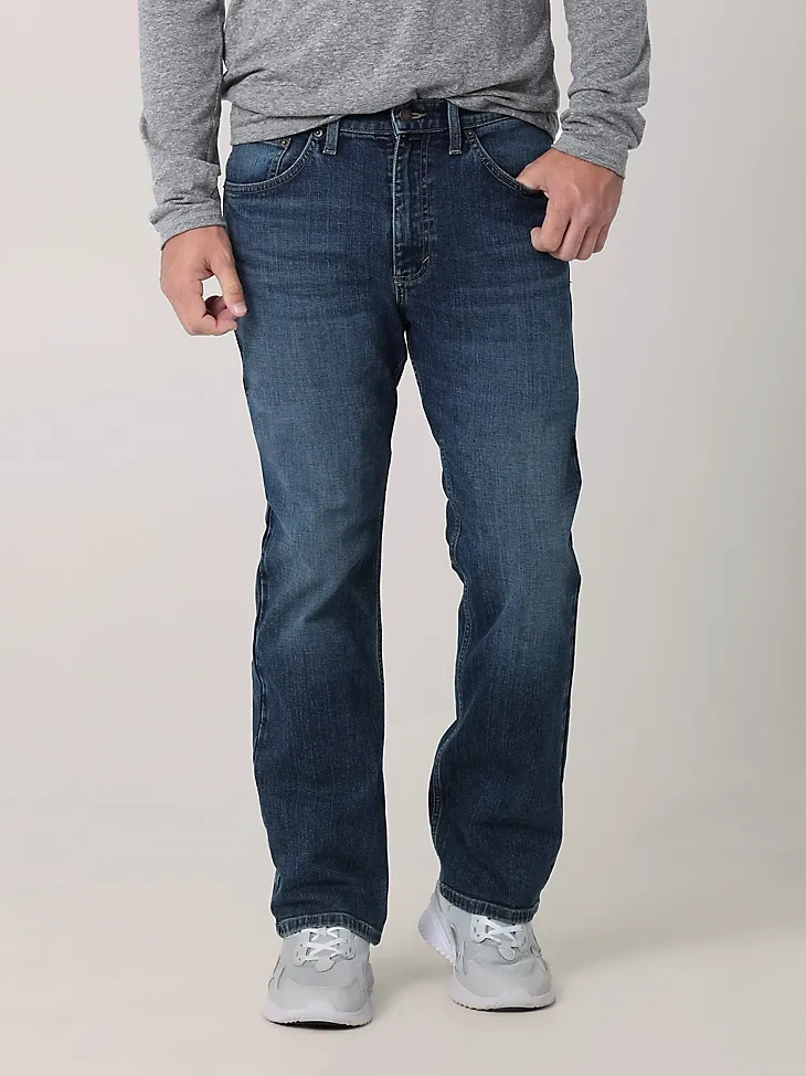 MEN'S RELAXED BOOTCUT JEAN IN MEDIUM WASH