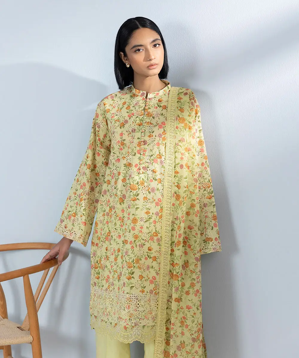 3 Piece - Embroidered Lawn Suit