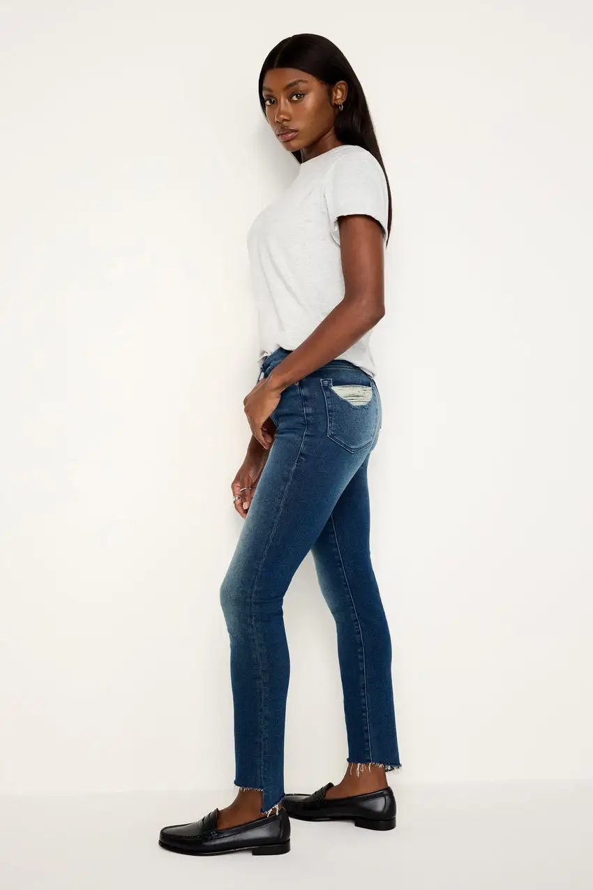 GOOD CLASSIC SLIM STRAIGHT JEANS