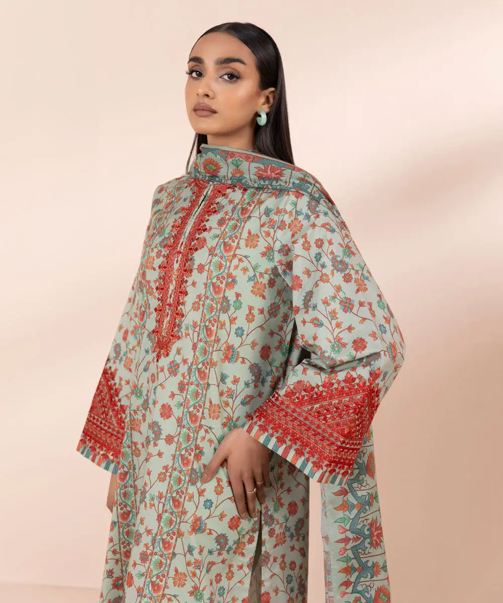 3 Piece - Embroidered Lawn Suit