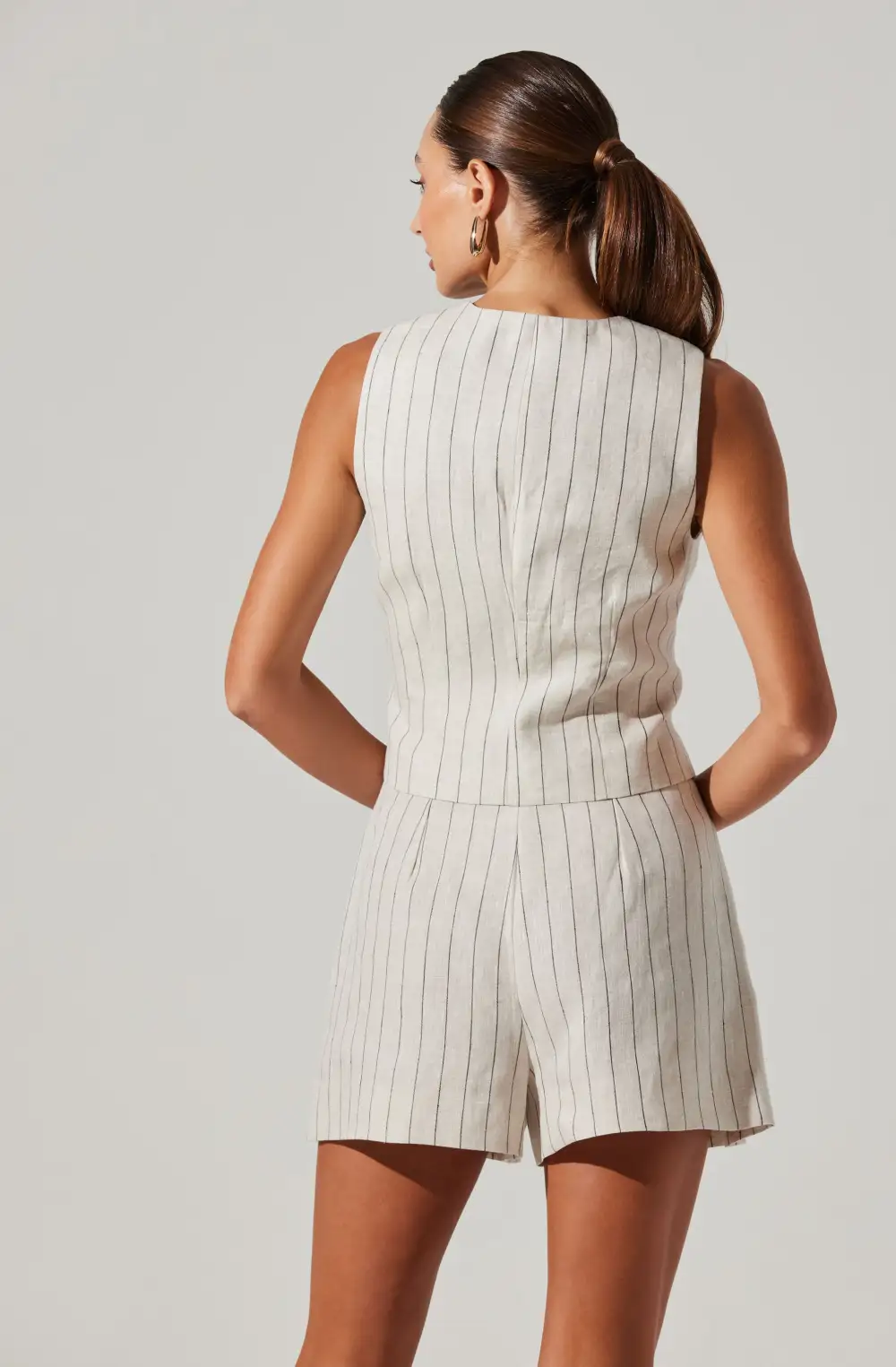 Kaiko Pinstripe Linen Vest