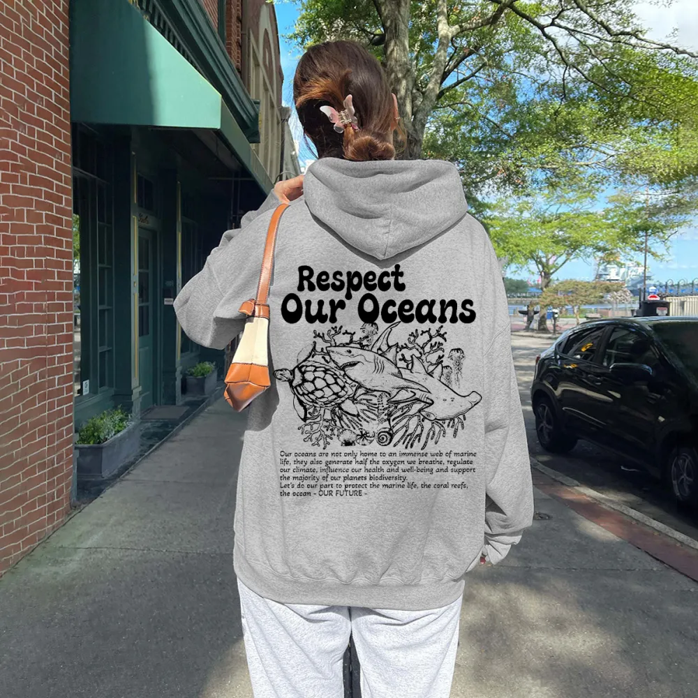 Sea turtle proteck our oceans Women's fashionable hoodie