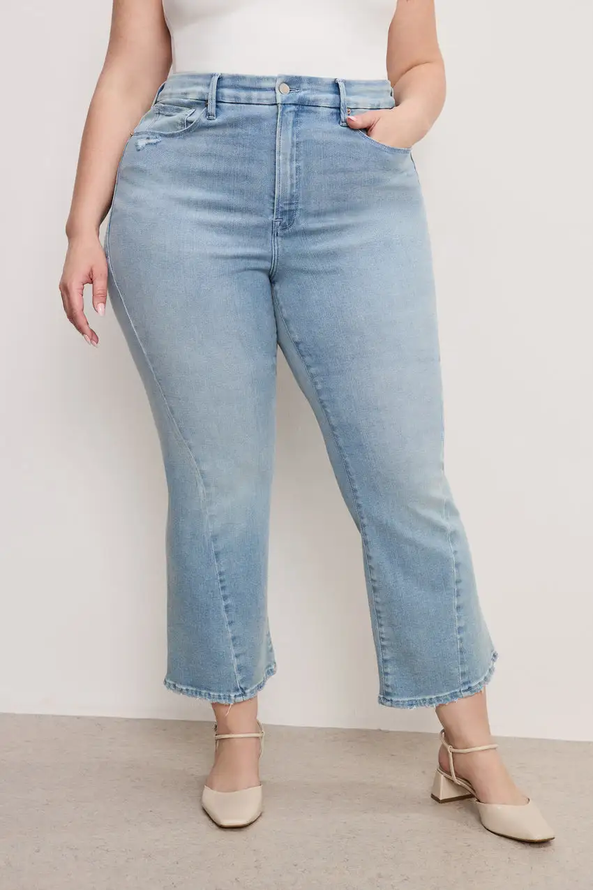 SOFT-TECH GOOD LEGS CROP MINI BOOT JEANS