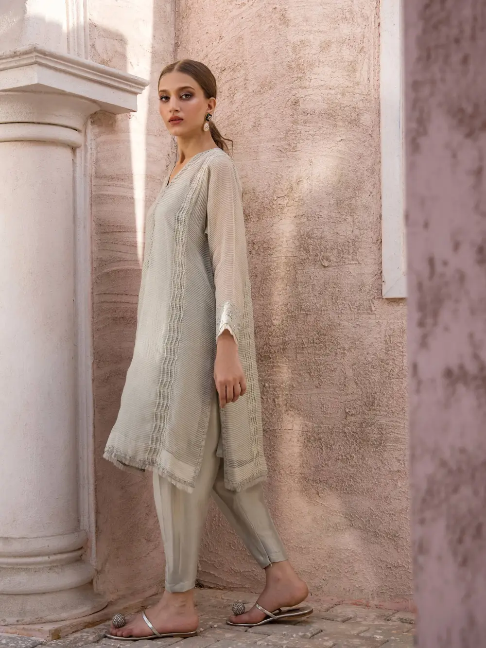 RAYA KURTA W/ SKINNY SHALWAR