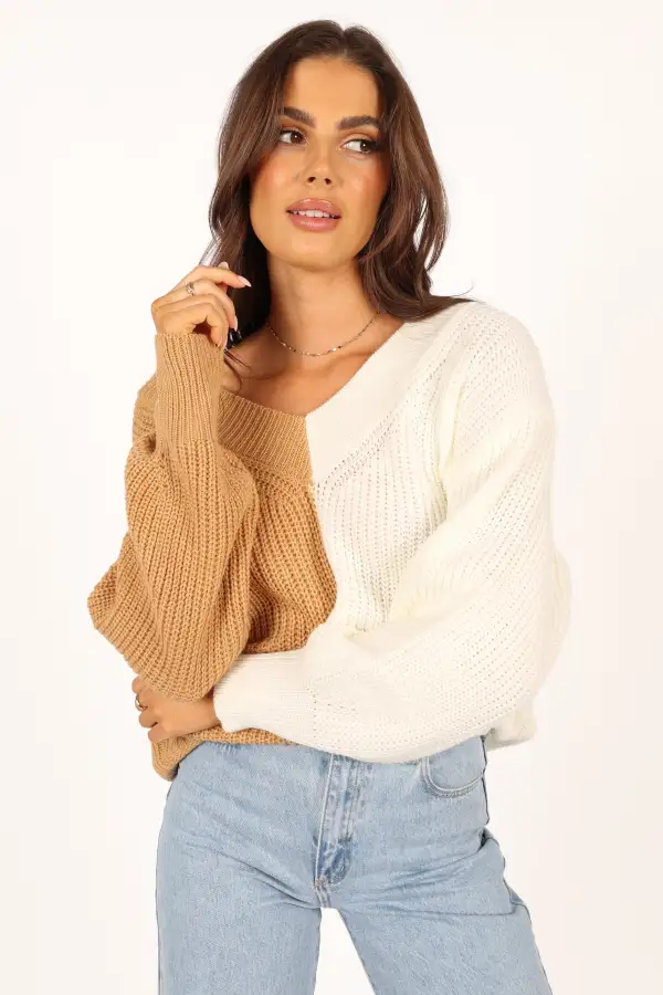 Victoria Two Tone Vneck Knit Sweater - Beige Multi