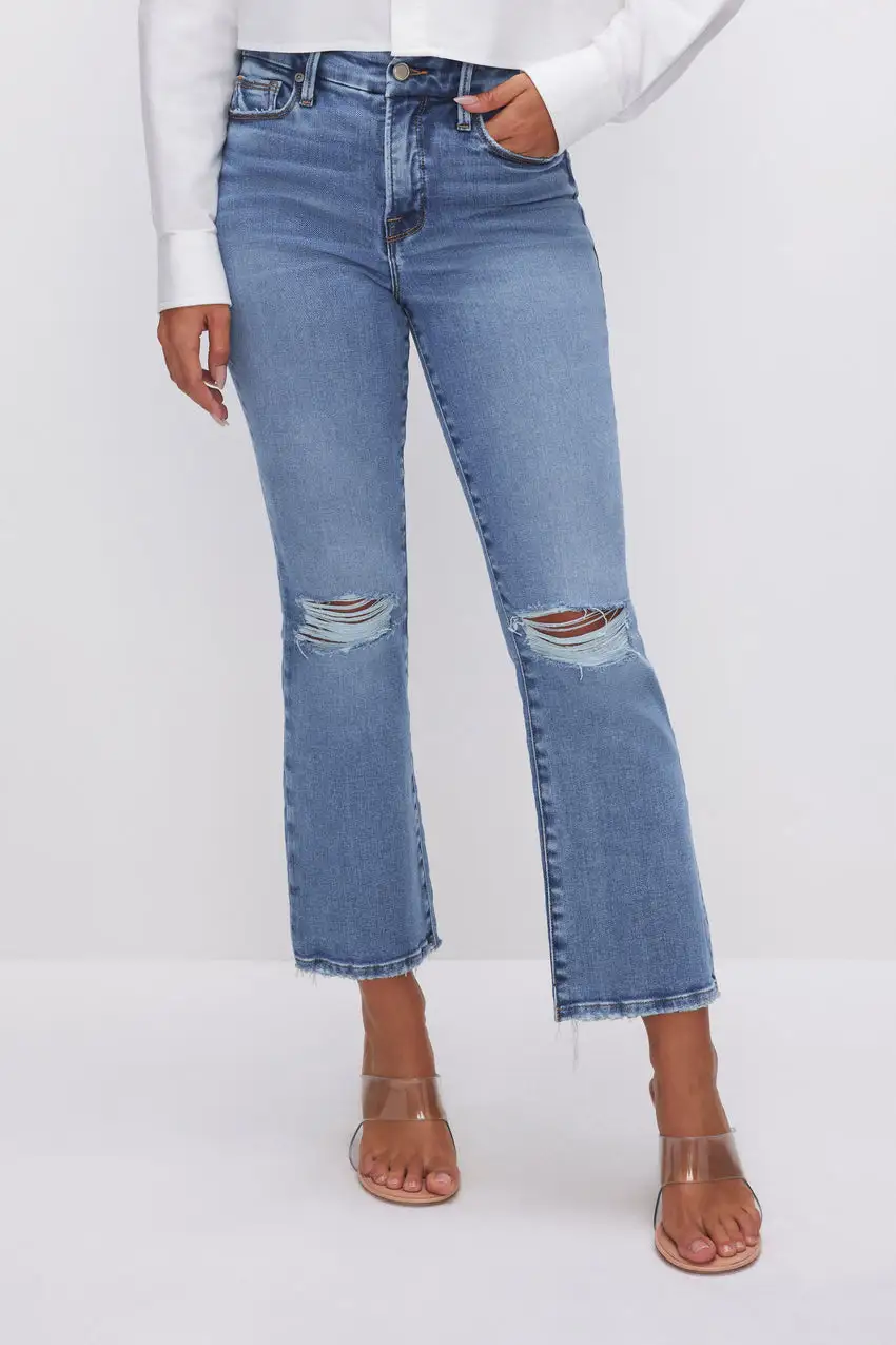 SOFT-TECH GOOD LEGS CROPPED MINI BOOT JEANS