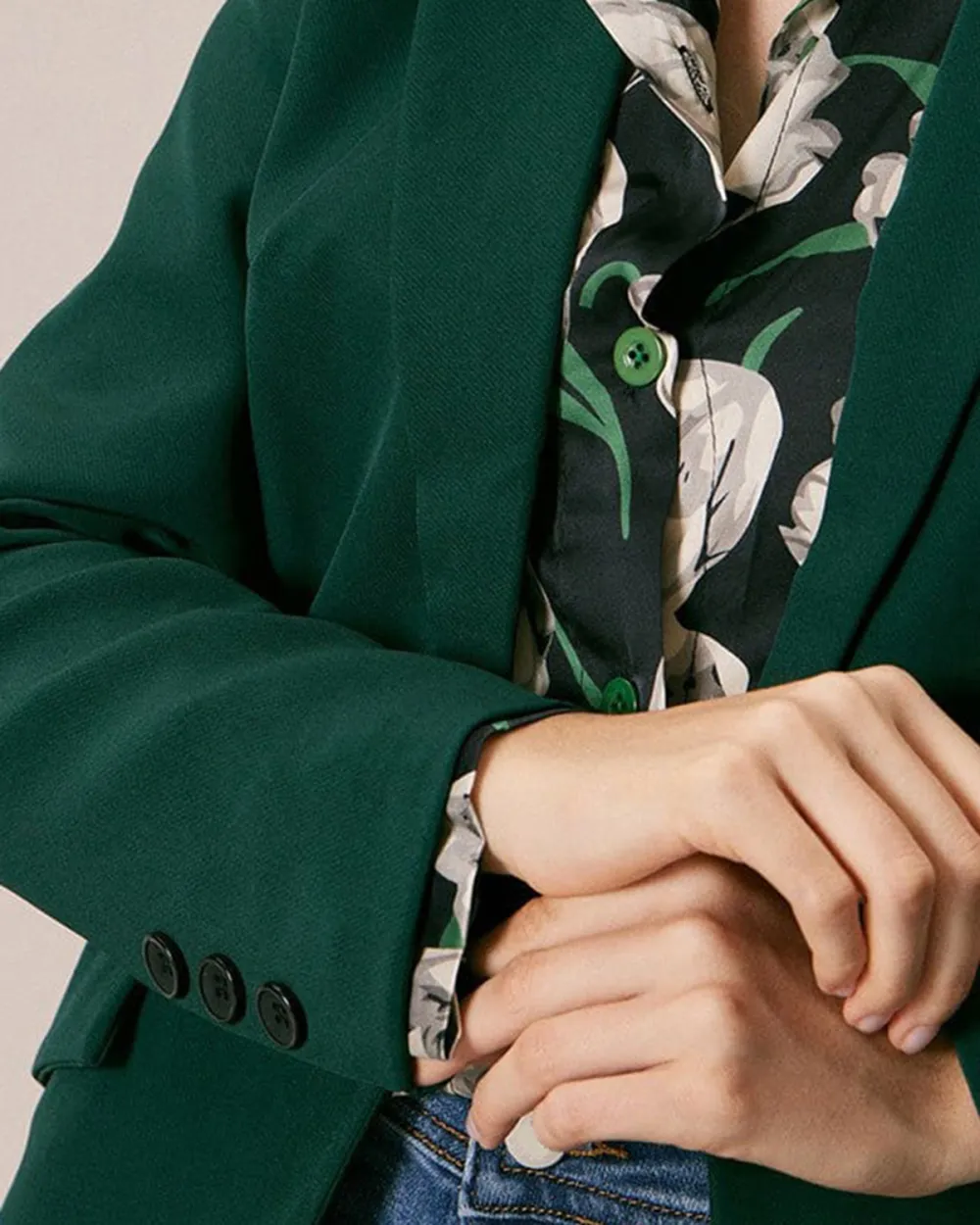 The Green Lapel Collar Single Button Blazer