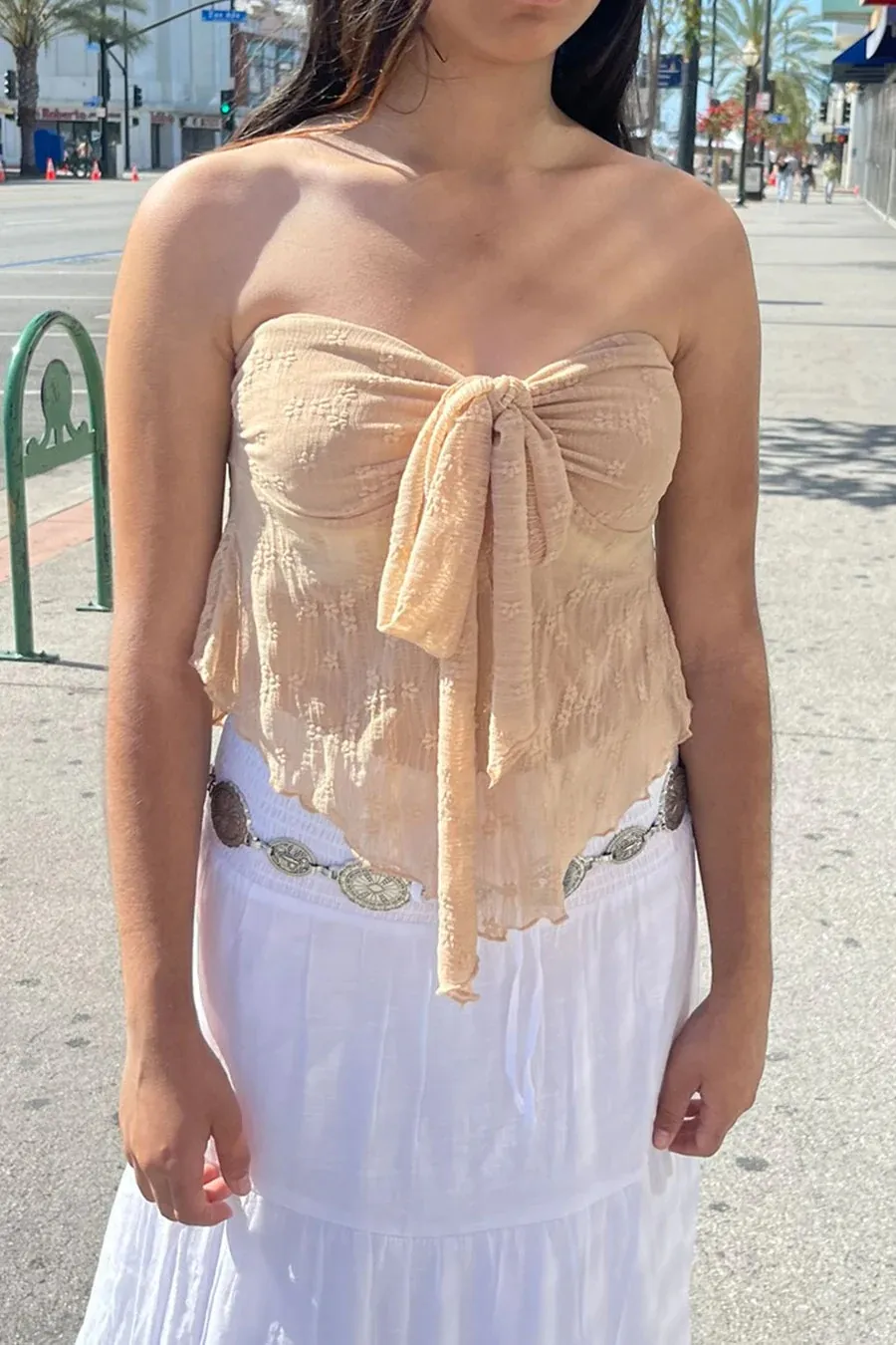 Textured Flowy Tube Top With Front-Twist Tie