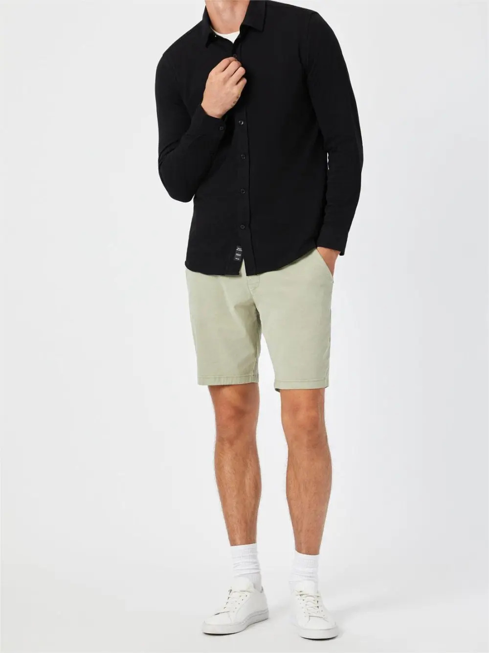 Classic Cargo Inseam Shorts