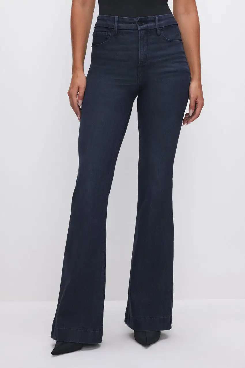 SOFT-TECH GOOD LEGS FLARE JEANS