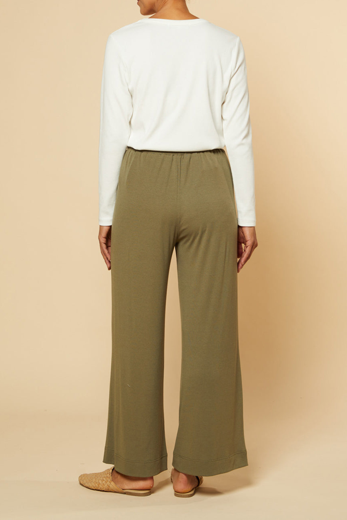 Wide Leg Stretch Pants in Khaki