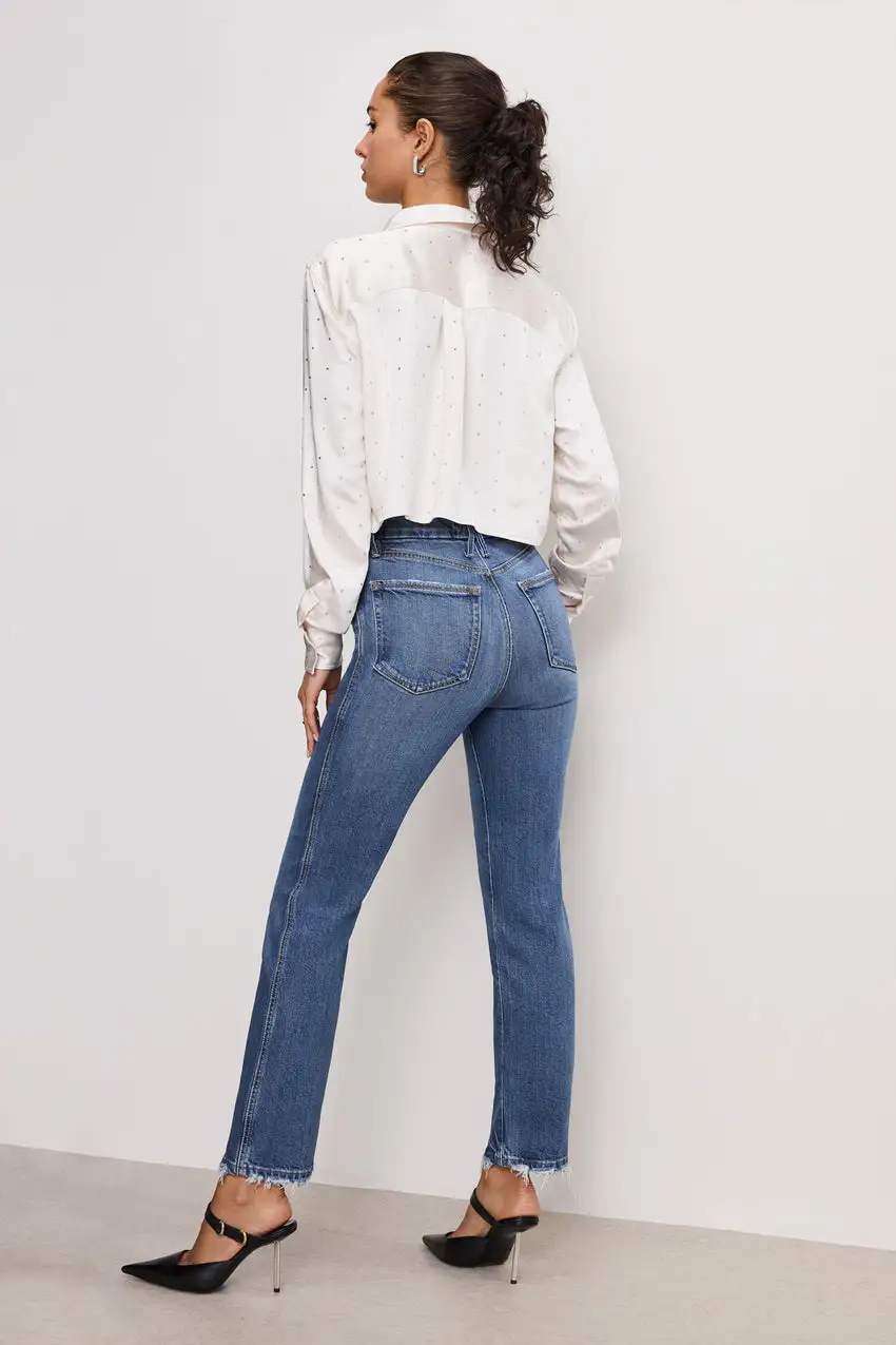 SOFT-TECH GOOD CURVE STRAIGHT JEANS