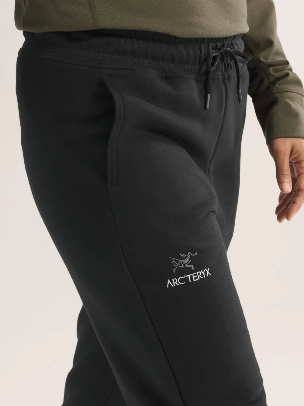 Emblem Fleece Jogger Women's