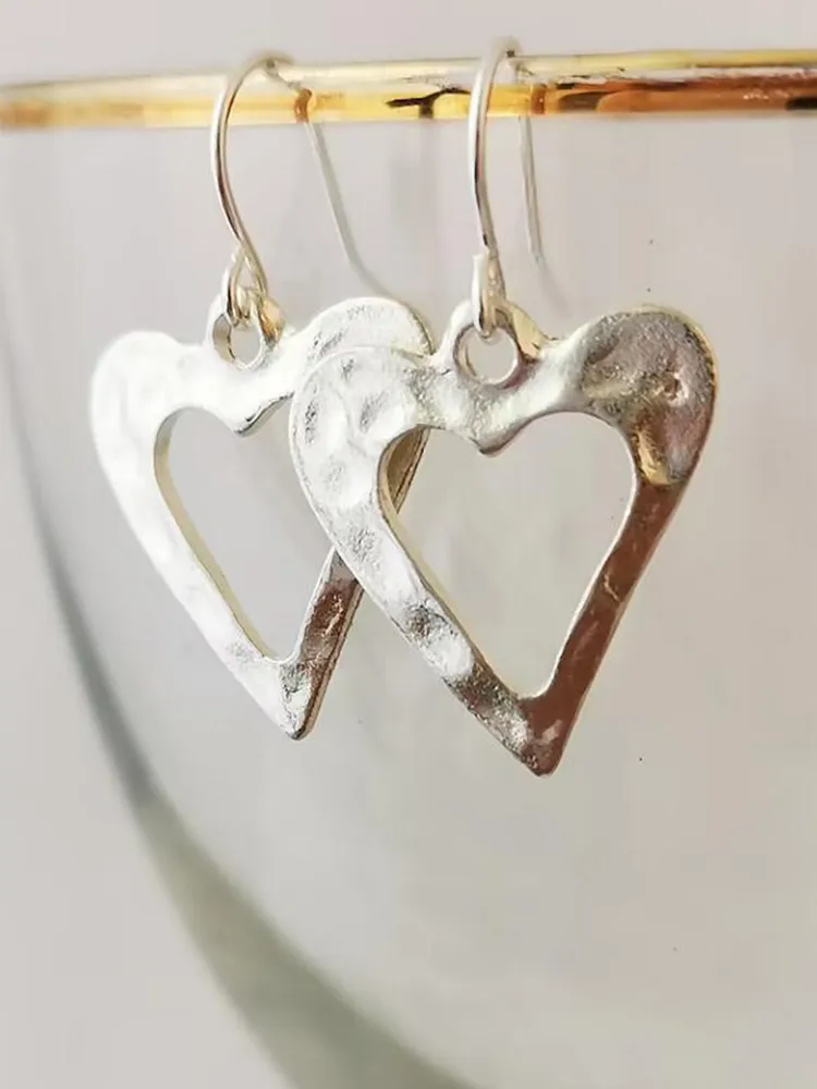 Vintage Heart Alloy Earrings