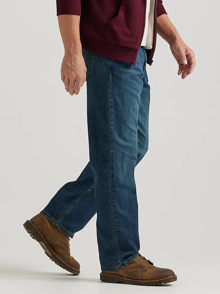 WRANGLER AUTHENTICS MEN'S RELAXED FIT COMFORT FLEX JEAN IN LIGHT STONEWASH