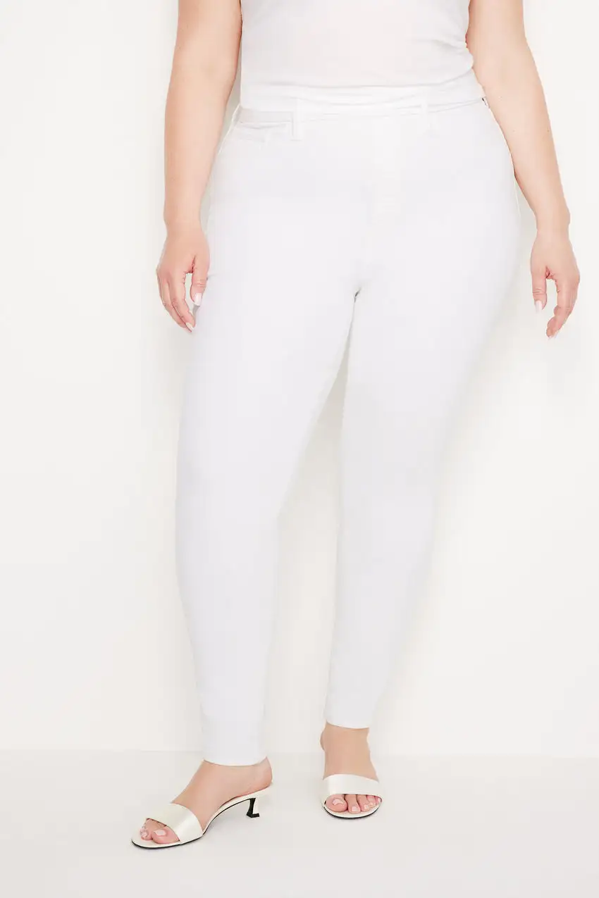 POWER STRETCH PULL-ON SKINNY JEANS