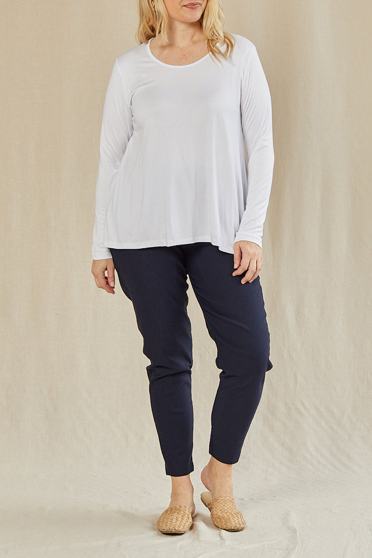 Ponte Straight Leg Pant in Navy