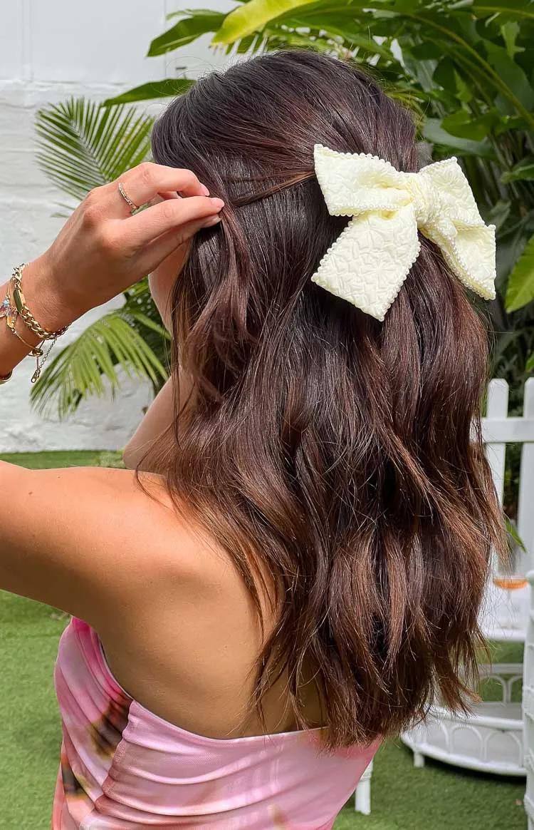 Penelope Cream Bow Hair Clip (FREE over $150)