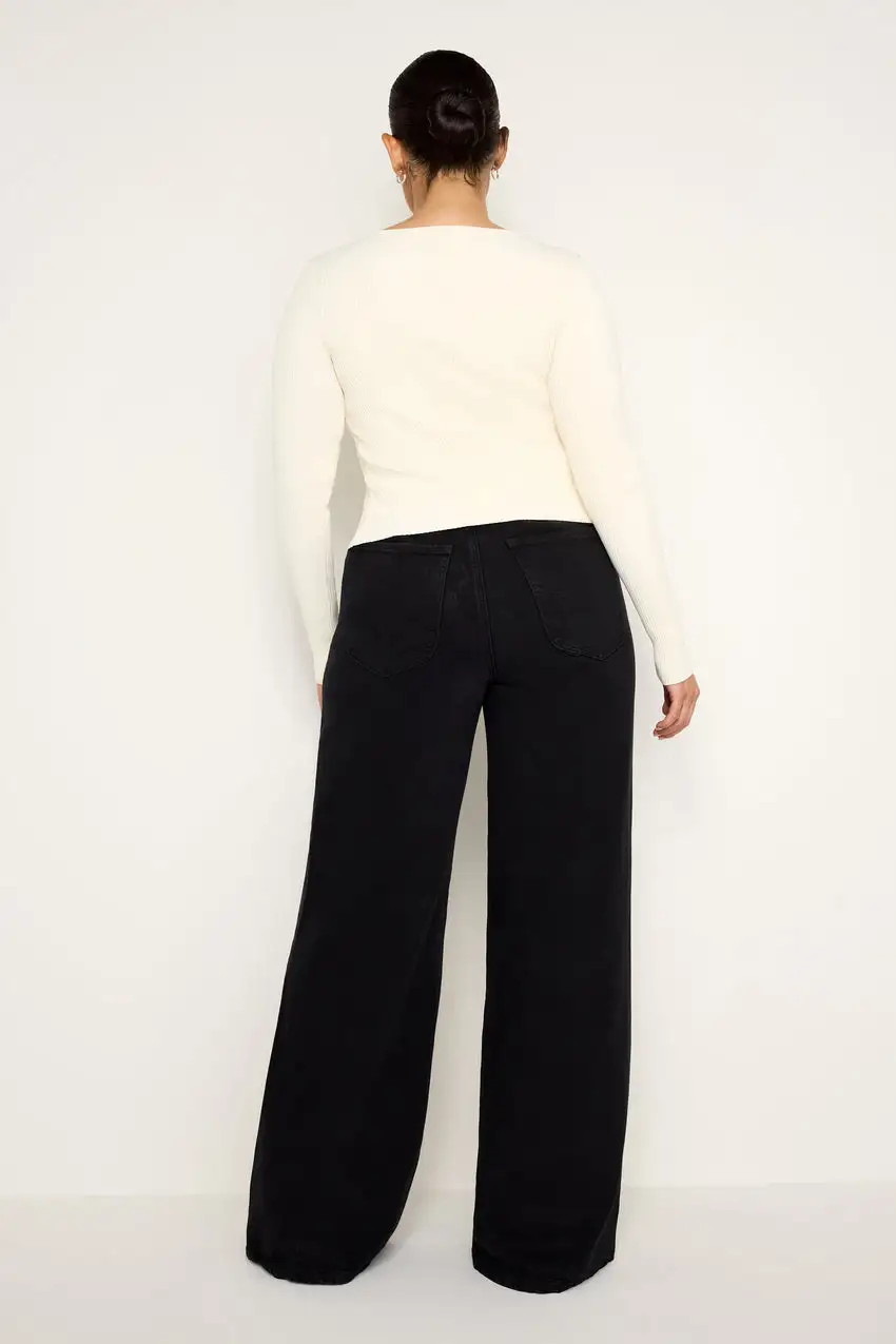 SOFT-TECH GOOD WAIST PALAZZO JEANS