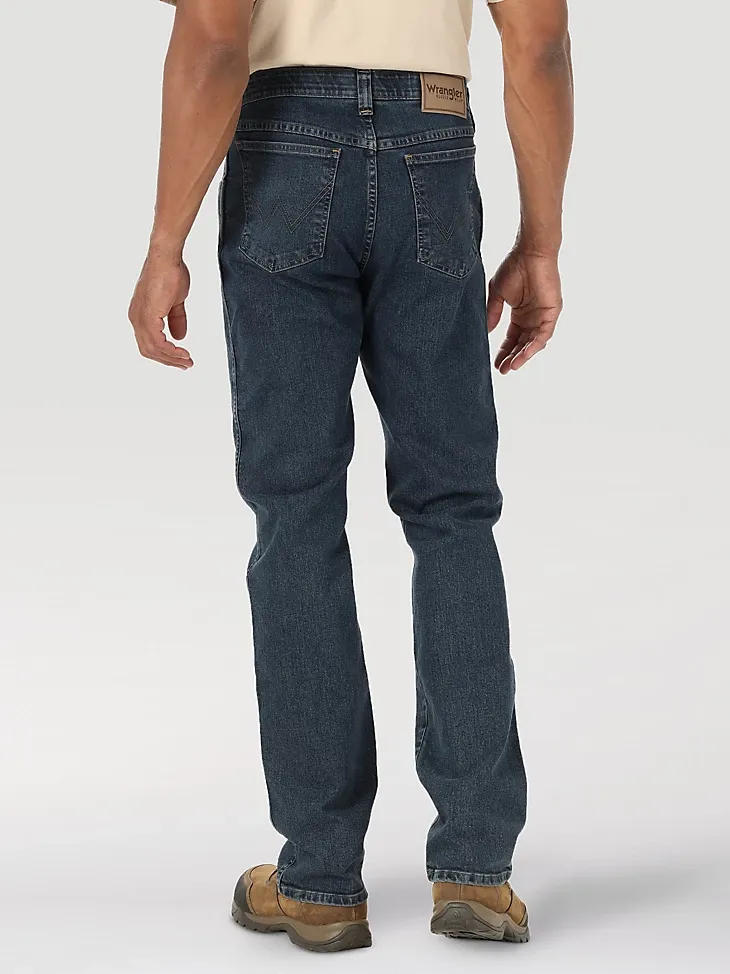 WRANGLER RUGGED WEAR® PERFORMANCE SERIES REGULAR FIT JEAN IN MID INDIGO