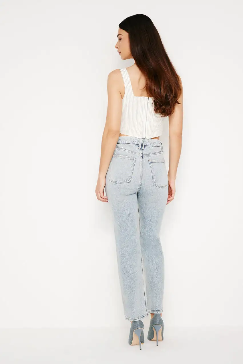 GOOD CURVE STRAIGHT JEANS